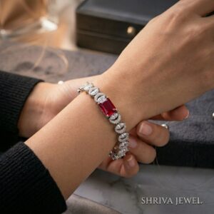 The Emerald-Cut Crystal Bracelet